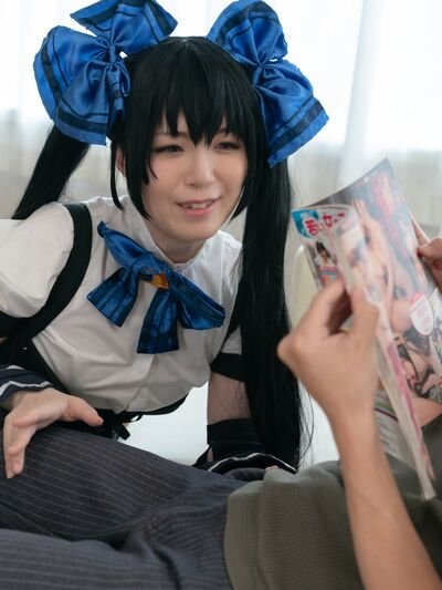 Mari Hirose in her maid cosplay - Cospuri 0349